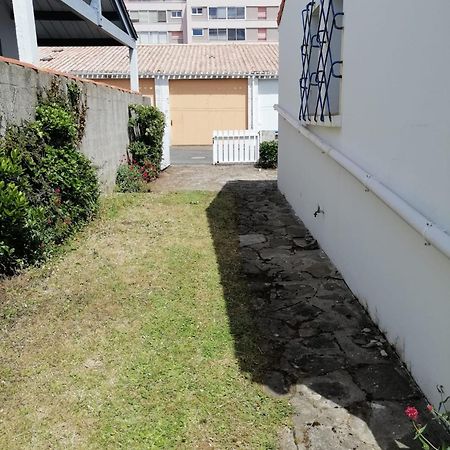 Maison Deux Chambres Avec Jardin A 100M De L'Ocean Les Sables-dʼOlonne Dış mekan fotoğraf